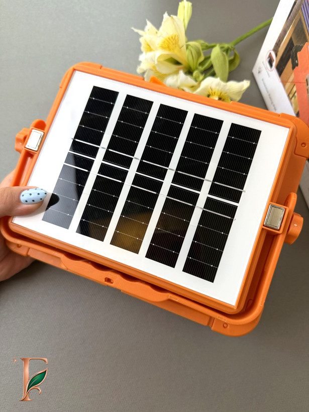 چراغ خورشیدی Solar LED Light اورجینال | دارای 4 باتری، 288 لامپ و بدنه ضدآب