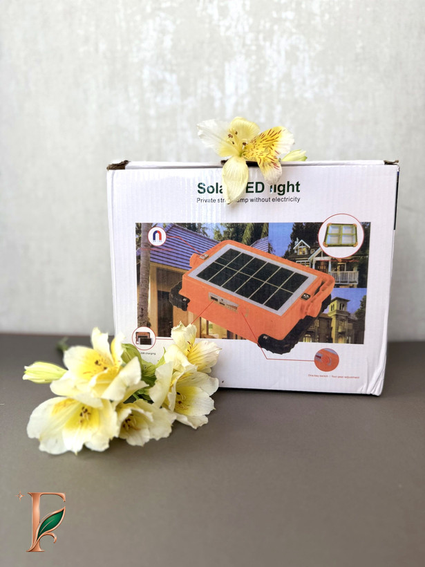 چراغ خورشیدی Solar LED Light اورجینال | دارای 4 باتری، 288 لامپ و بدنه ضدآب