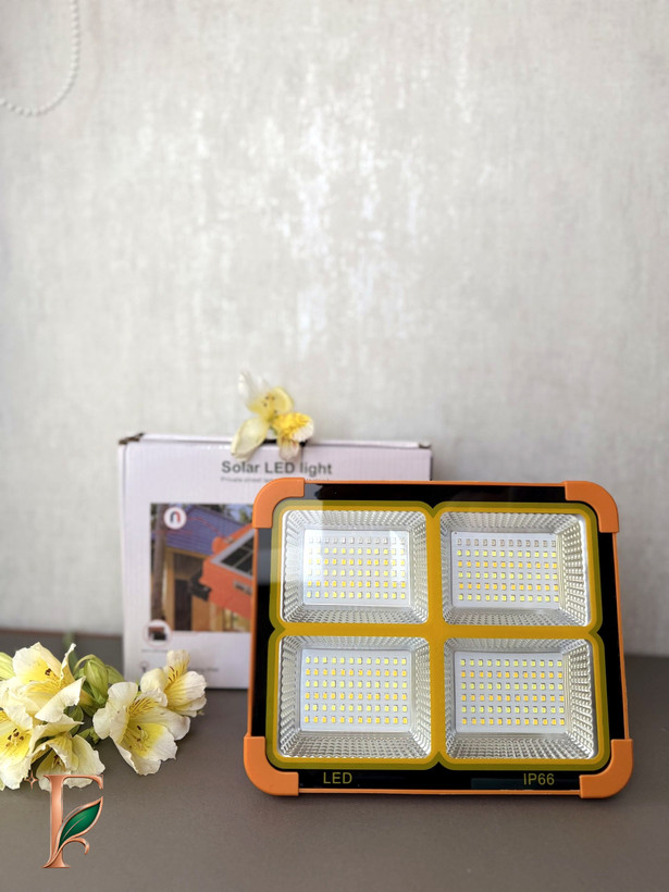 چراغ خورشیدی Solar LED Light اورجینال | دارای 4 باتری، 288 لامپ و بدنه ضدآب