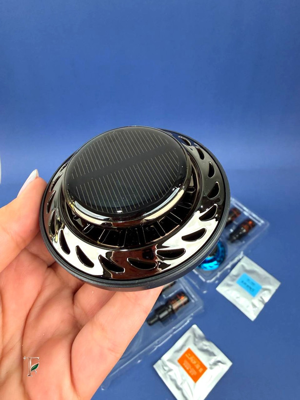خوشبوکننده خورشیدی خودرو JIN GE مدل JG-009 اورجینال | پخش عطر چرخشی